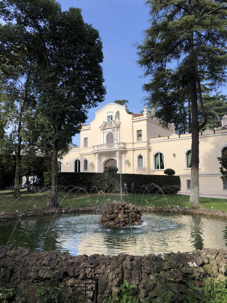 Palazzo Chigi AricciaPalazzo Chigi_Ariccia_esterno-IMG_4338